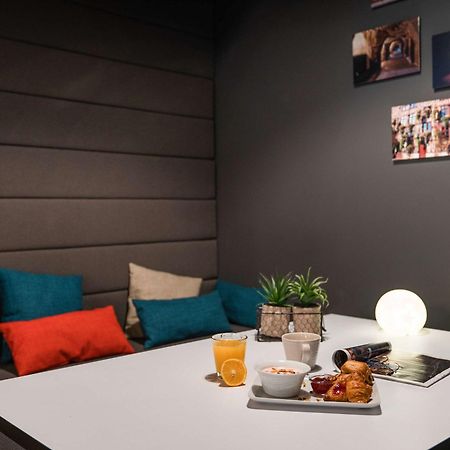 Ibis Styles Chalons En Champagne Centre Hotel Екстериор снимка