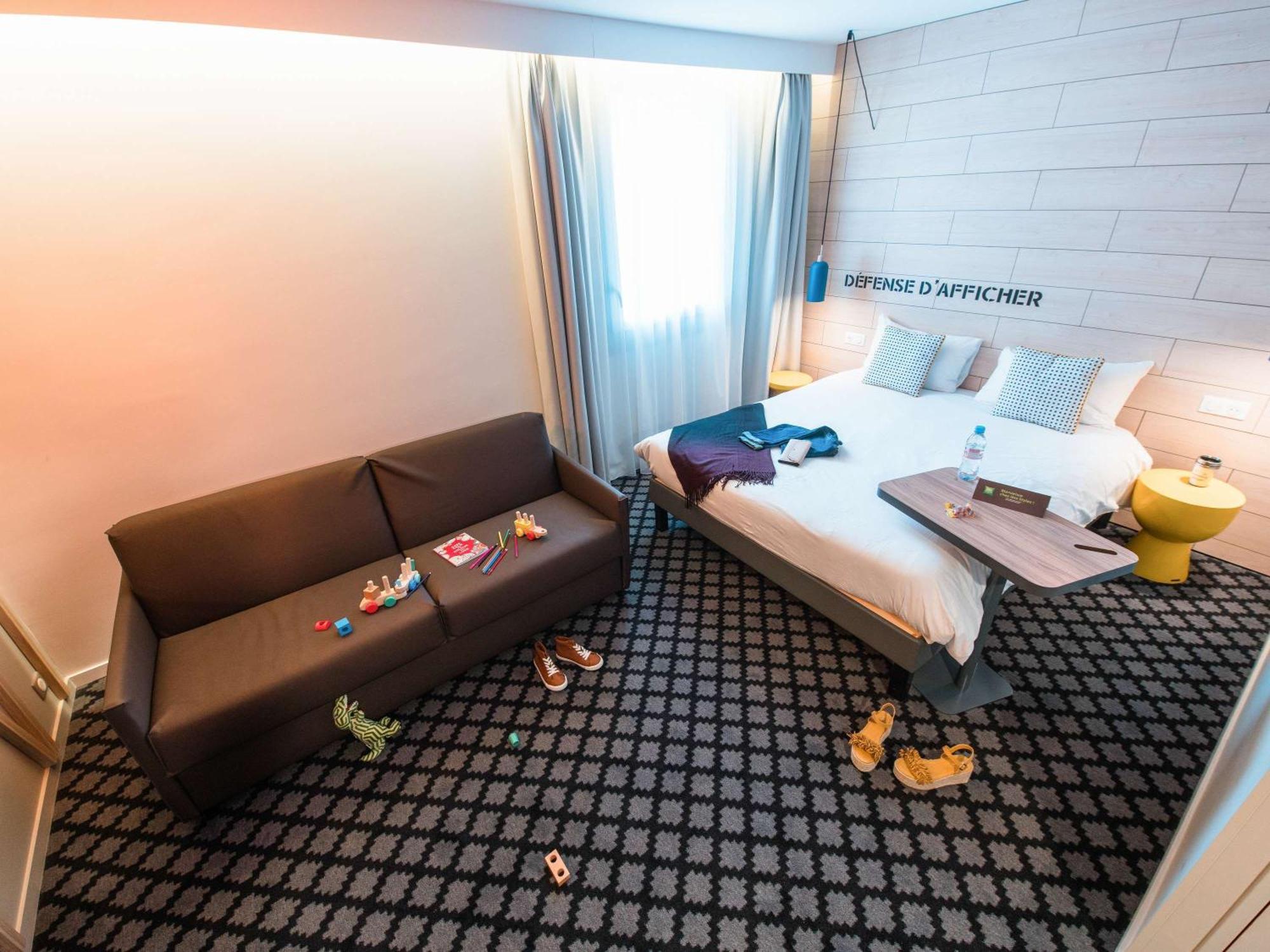 Ibis Styles Chalons En Champagne Centre Hotel Екстериор снимка
