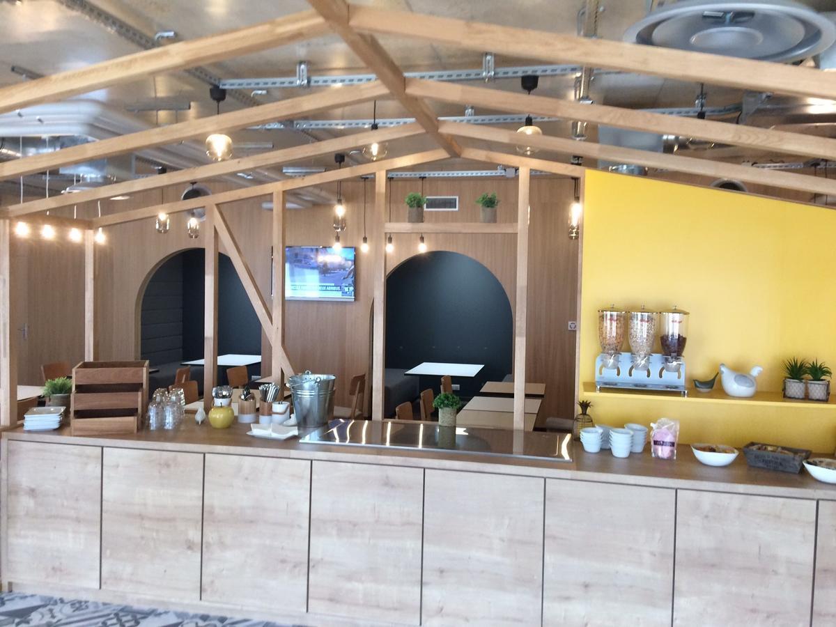 Ibis Styles Chalons En Champagne Centre Hotel Екстериор снимка